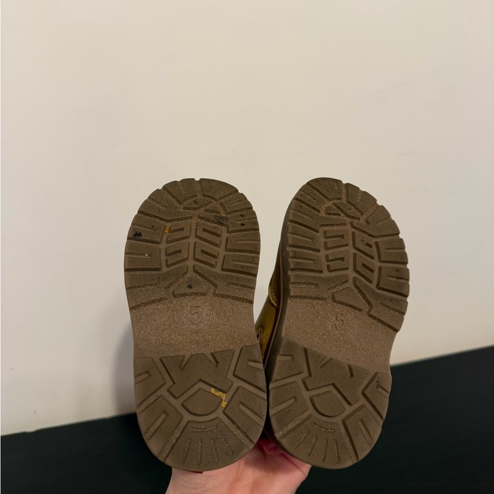 Cat & Jack toddler boots - Picture 8 of 8